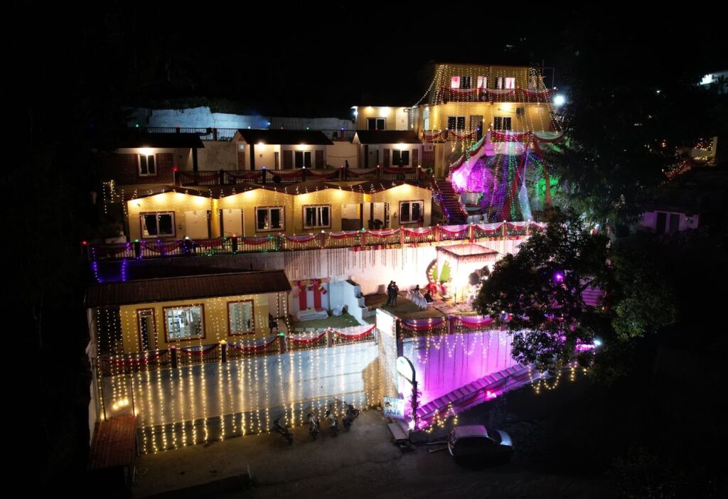 resort in rishikesh